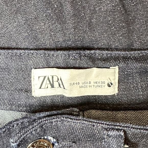 Zara High waisted slim fit jeans - Picture 9 of 10